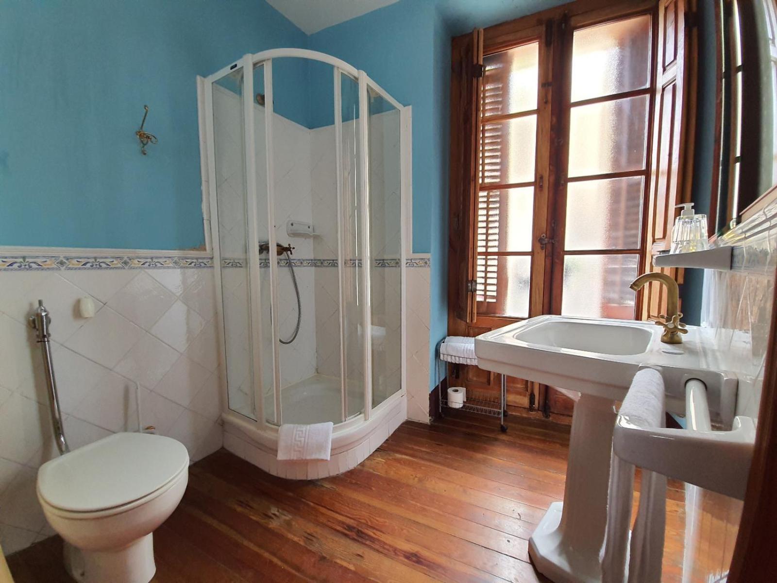 Posada Magoria Anso Bagian luar foto